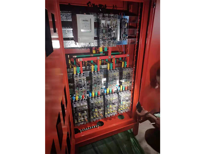 建筑施工箱-2